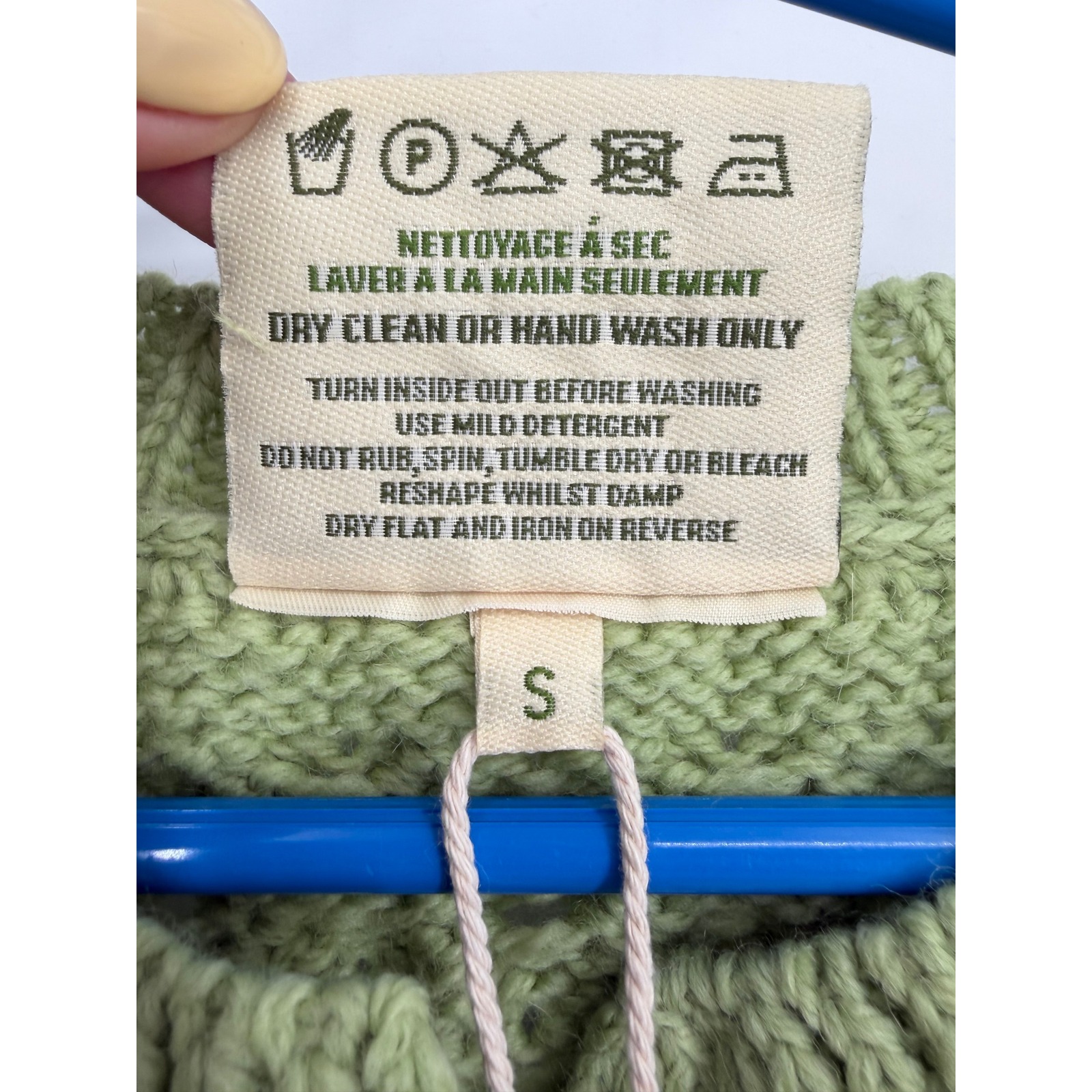 New Aran Woollen Mills Sage Green 100% Merino Wool Cable Knit Cardigan Irish S — image 4 of 8